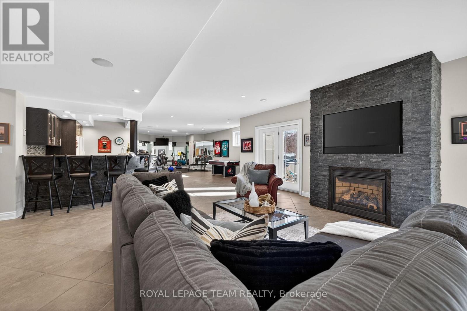 2 Beechgrove Gardens, Ottawa, Ontario  K2S 1R1 - Photo 36 - X12974796