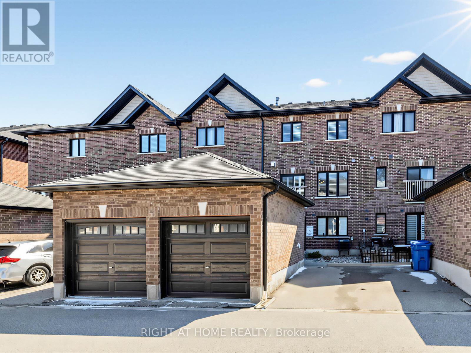 5 Zenyatta Lane, East Gwillimbury, Ontario  L9N 1A0 - Photo 19 - N12974686