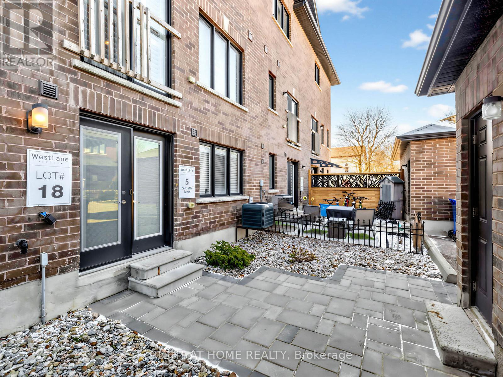 5 Zenyatta Lane, East Gwillimbury, Ontario  L9N 1A0 - Photo 21 - N12974686