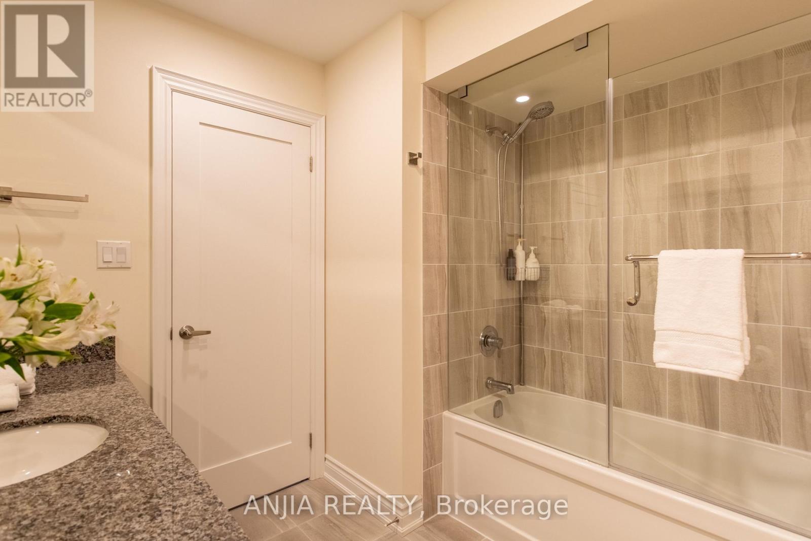 9 Mace Avenue, Richmond Hill, Ontario  L4E 1K8 - Photo 15 - N12974788