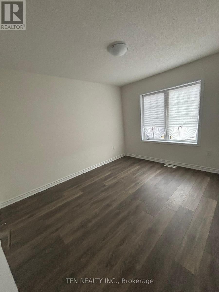 28 Abby Drive, Wasaga Beach, Ontario  L9Z 0K2 - Photo 16 - S12974660