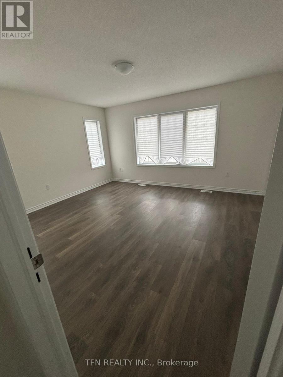 28 Abby Drive, Wasaga Beach, Ontario  L9Z 0K2 - Photo 6 - S12974660