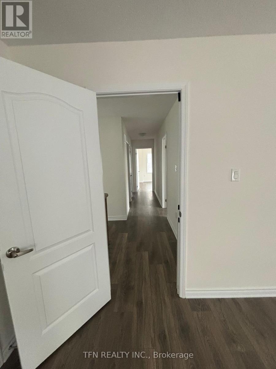 28 Abby Drive, Wasaga Beach, Ontario  L9Z 0K2 - Photo 7 - S12974660