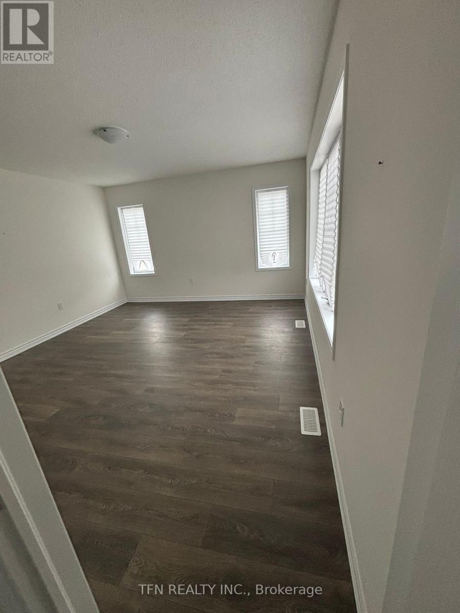 28 Abby Drive, Wasaga Beach, Ontario  L9Z 0K2 - Photo 9 - S12974660