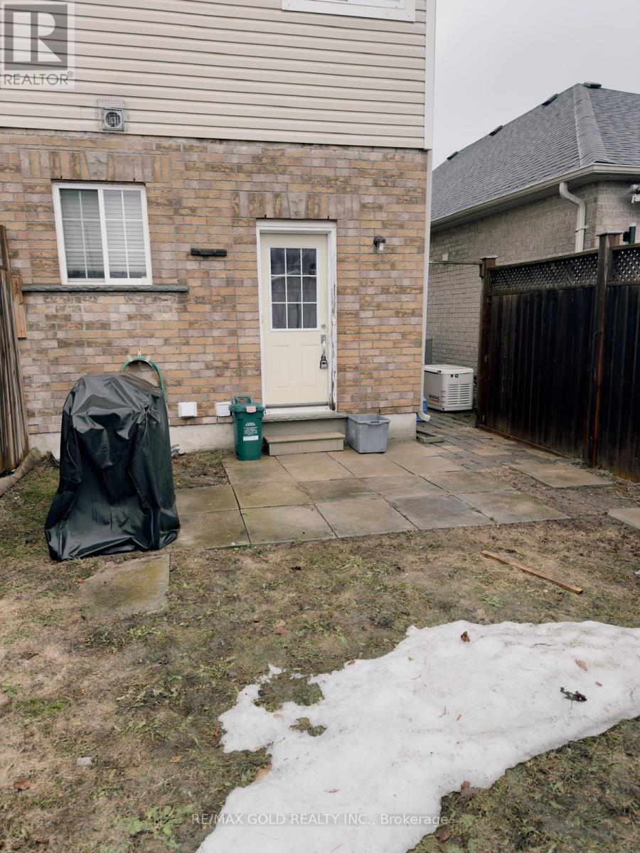 Lower Level - 27 Thrushwood (Lower) Drive, Barrie (0 West), Ontario  L4N 0Z1 - Photo 11 - S12974768