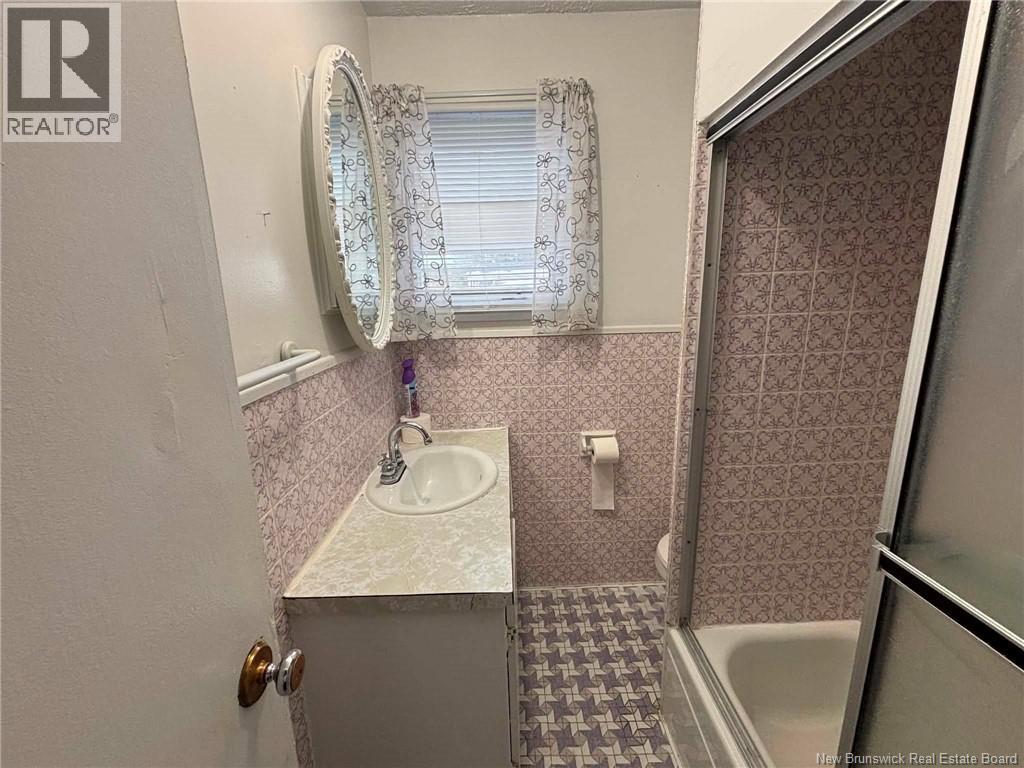 3 Saint-Pierre, Sainte-Anne-De-Madawaska, New Brunswick  E7E 1L8 - Photo 34 - NB136477