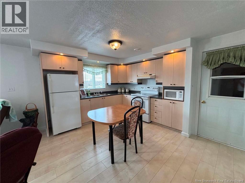 3 Saint-Pierre, Sainte-Anne-De-Madawaska, New Brunswick  E7E 1L8 - Photo 17 - NB136476