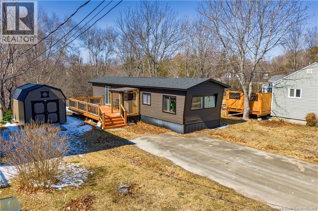 16 Fourth Avenue, Pointe-Du-Chêne, New Brunswick  E4P 4H7 - Photo 2 - NB135457