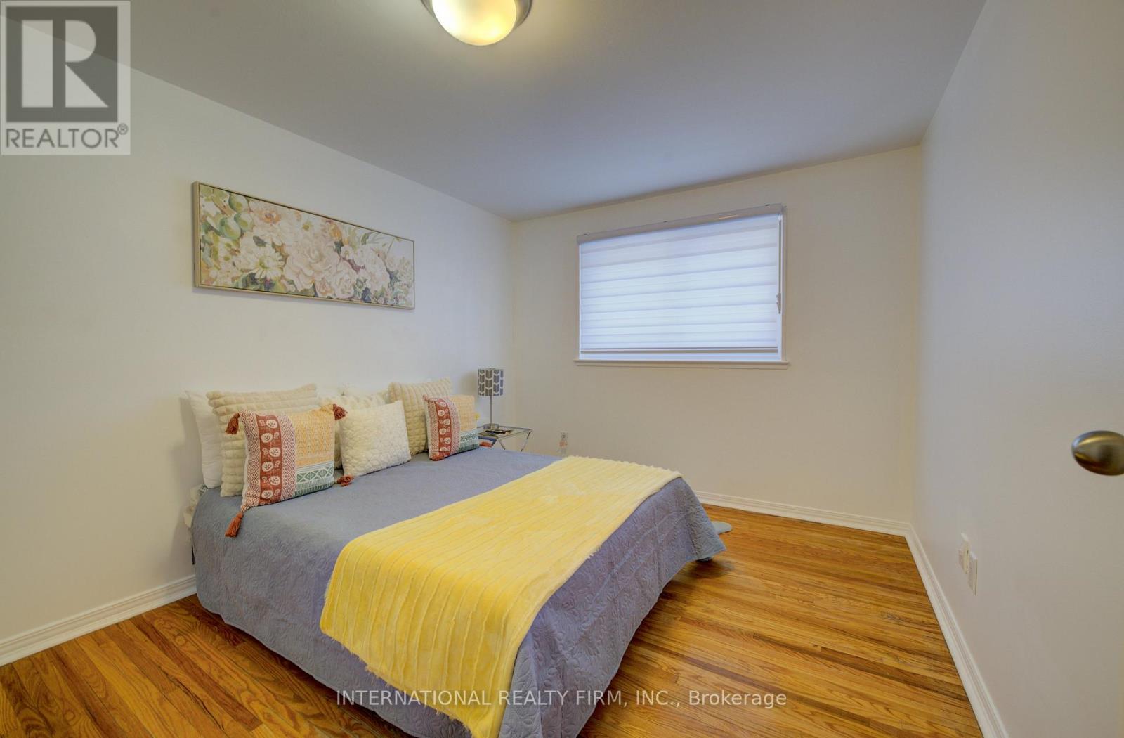 3446 Bannerhill Avenue, Mississauga, Ontario  L4X 1V1 - Photo 19 - W12974654