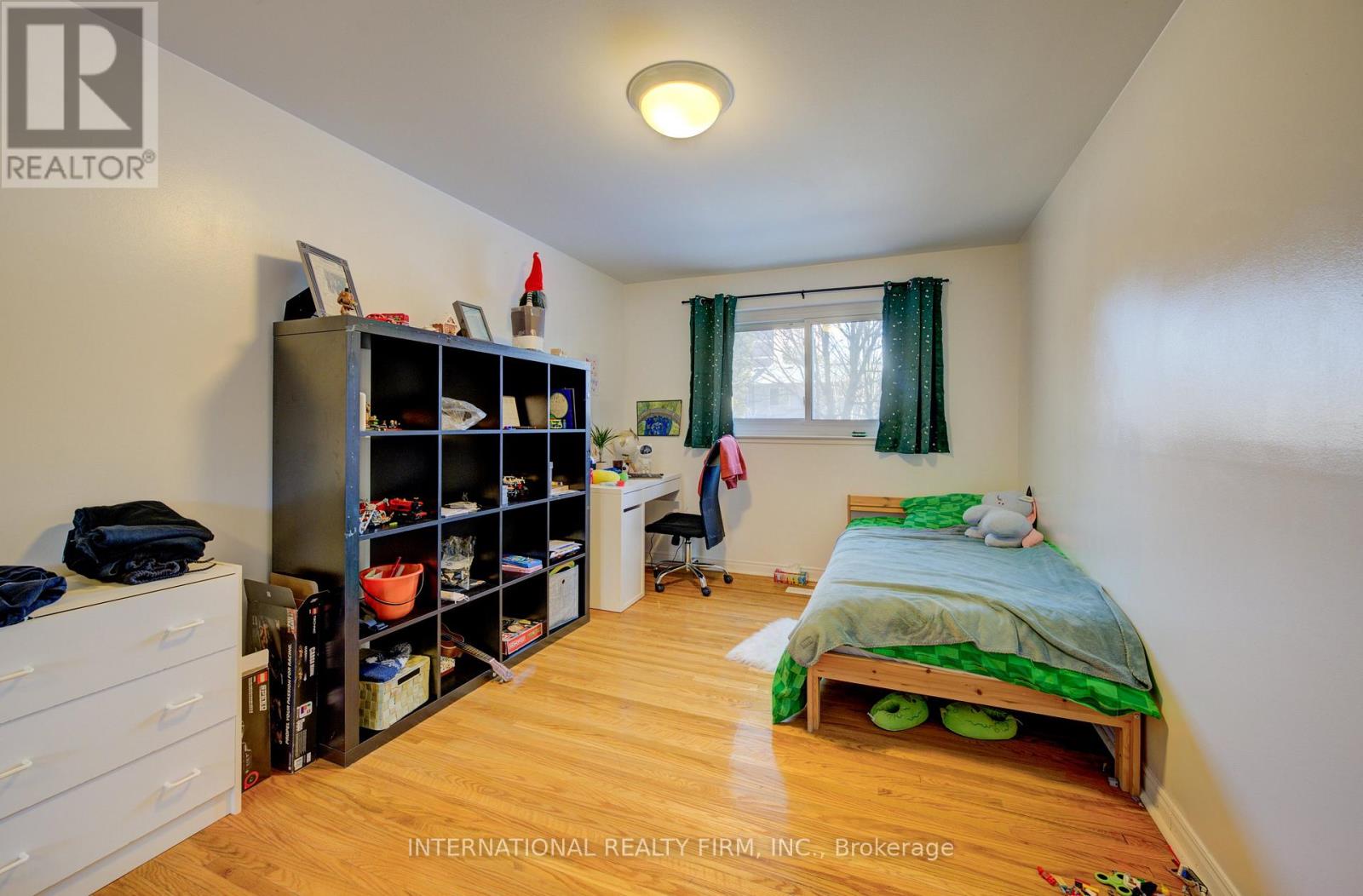 3446 Bannerhill Avenue, Mississauga, Ontario  L4X 1V1 - Photo 35 - W12974654