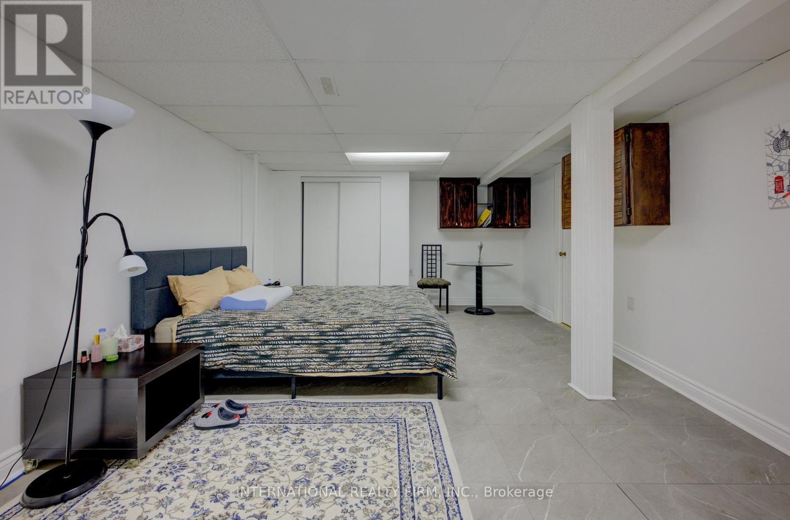 3446 Bannerhill Avenue, Mississauga, Ontario  L4X 1V1 - Photo 36 - W12974654