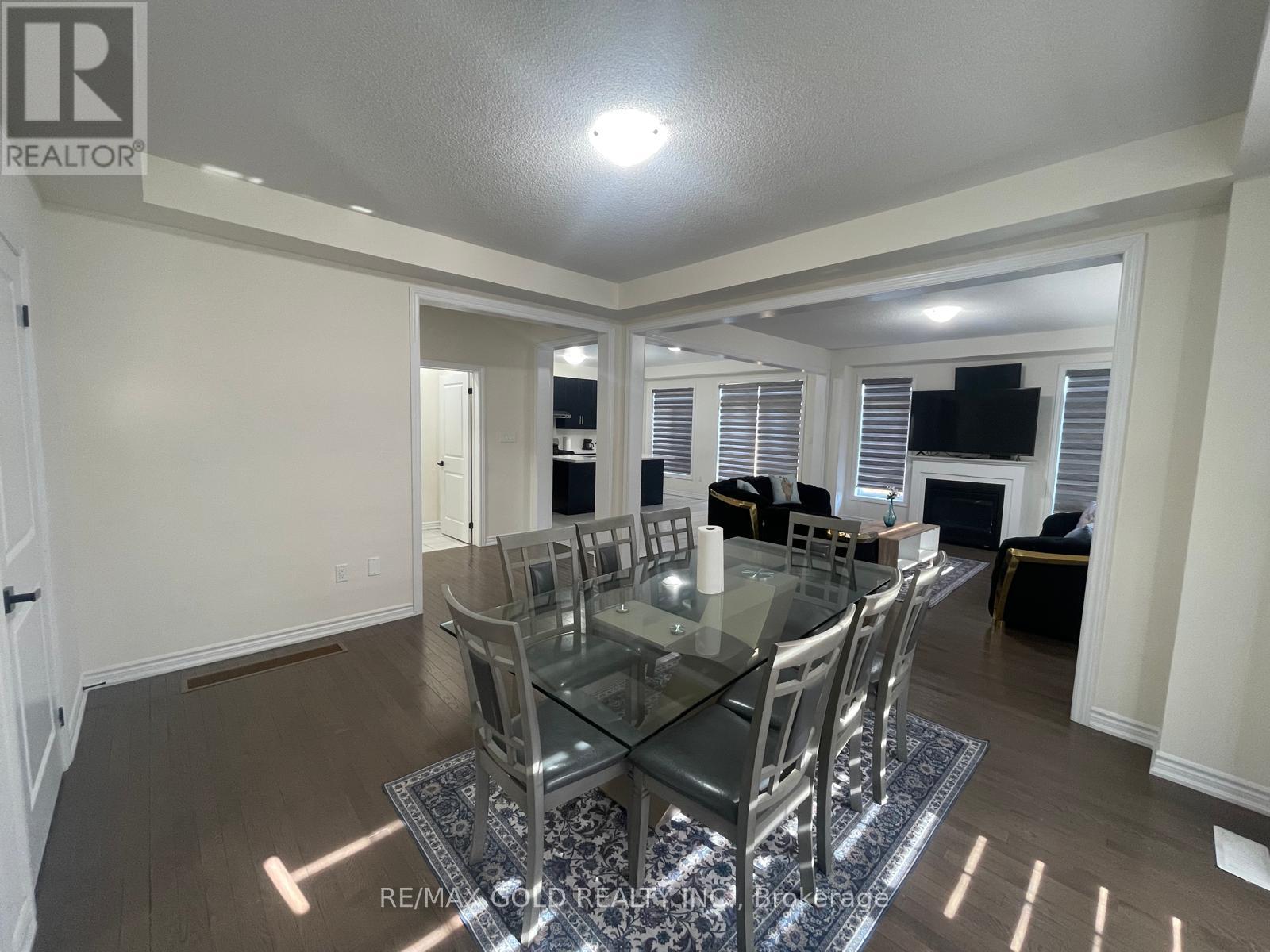 537 Veterans Drive, Brampton, Ontario  L7A 0C4 - Photo 12 - W12974662