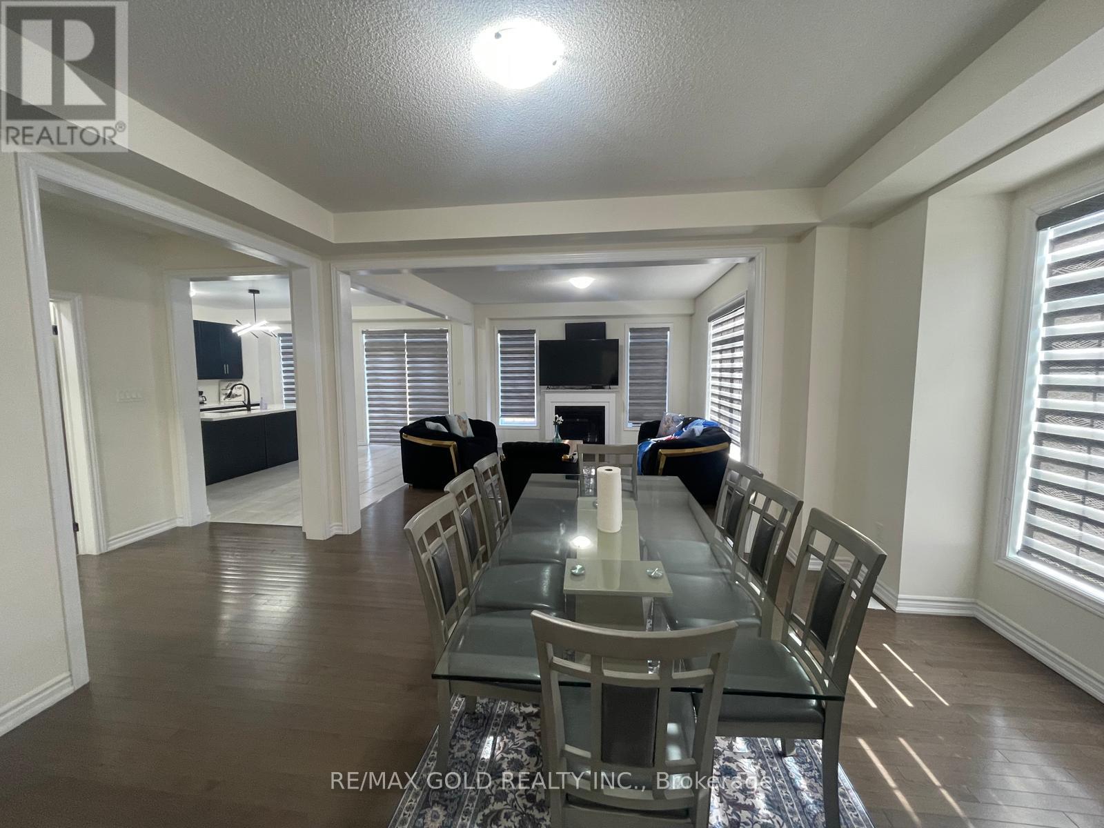 537 Veterans Drive, Brampton, Ontario  L7A 0C4 - Photo 14 - W12974662