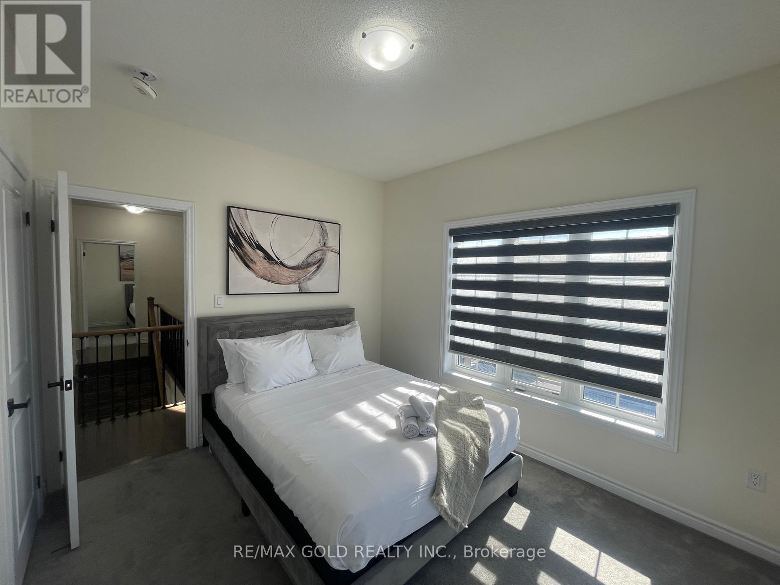 537 Veterans Drive, Brampton, Ontario  L7A 0C4 - Photo 21 - W12974662