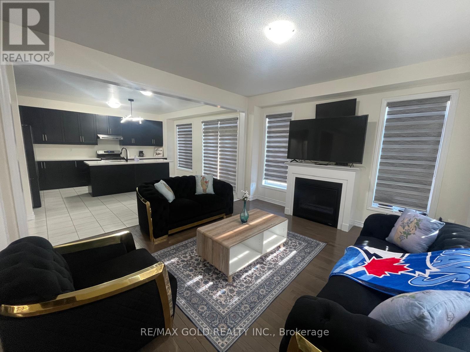 537 Veterans Drive, Brampton, Ontario  L7A 0C4 - Photo 25 - W12974662