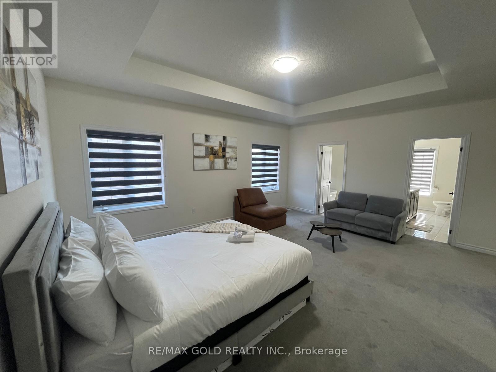 537 Veterans Drive, Brampton, Ontario  L7A 0C4 - Photo 37 - W12974662