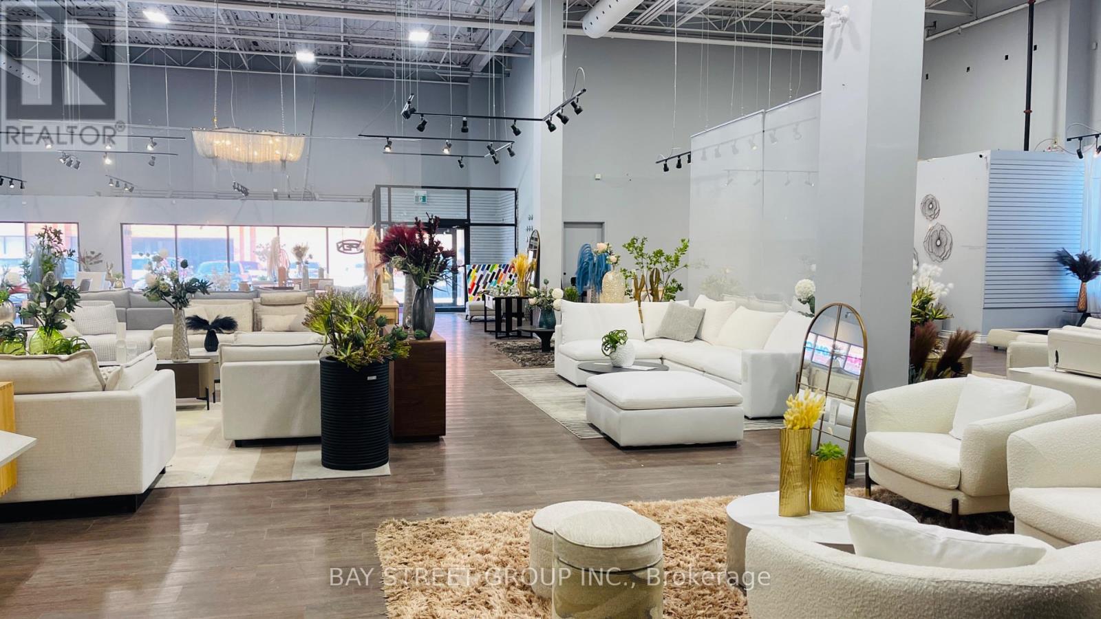 5701 Steeles Avenue W, Toronto, Ontario  M9L 1S7 - Photo 6 - W12974666