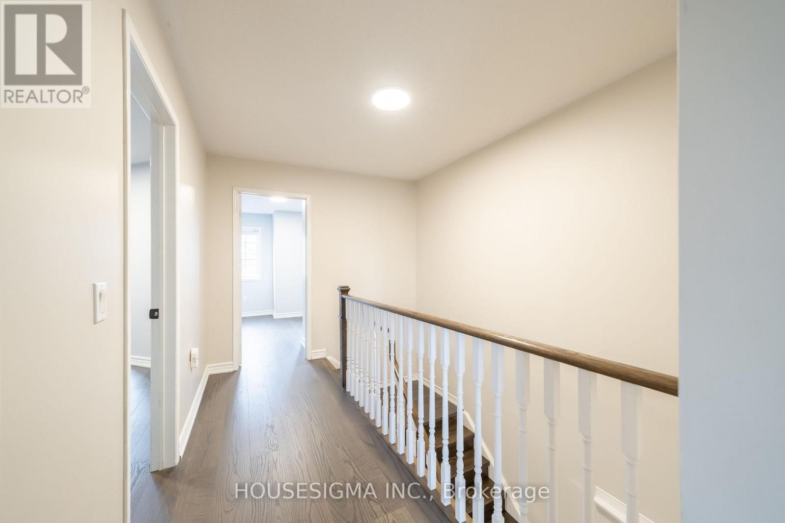 6 Flower Trail, Brampton, Ontario  L6P 1P3 - Photo 18 - W12974670