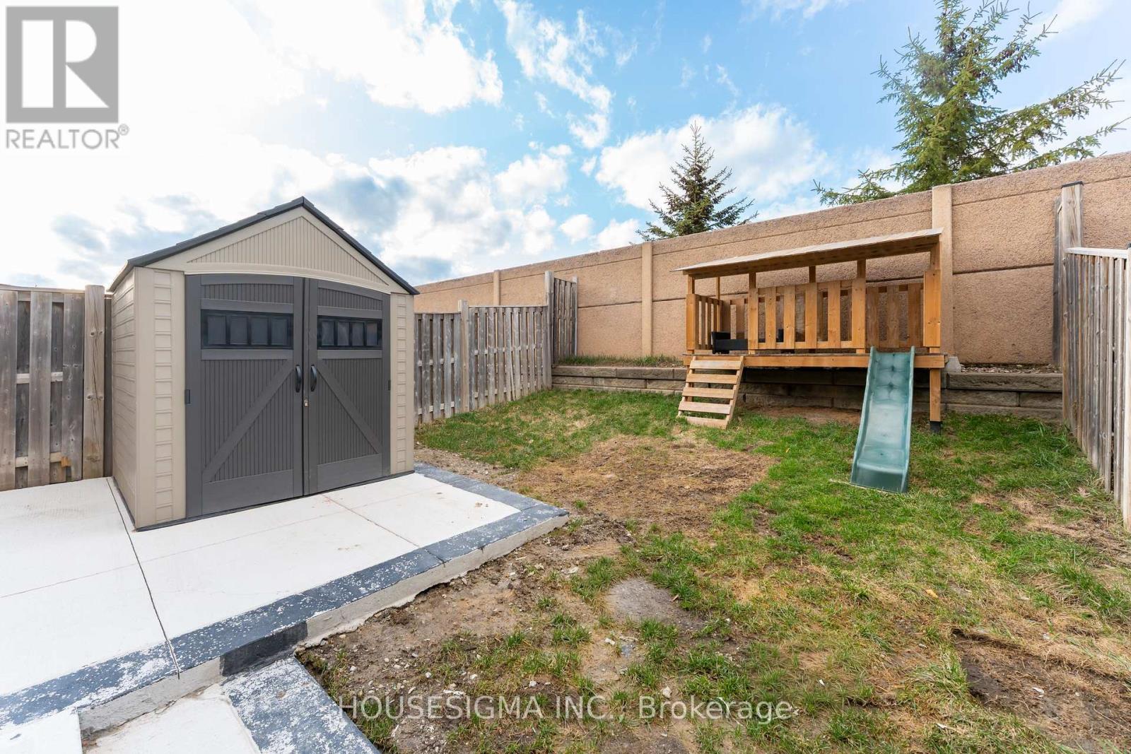 6 Flower Trail, Brampton, Ontario  L6P 1P3 - Photo 31 - W12974670