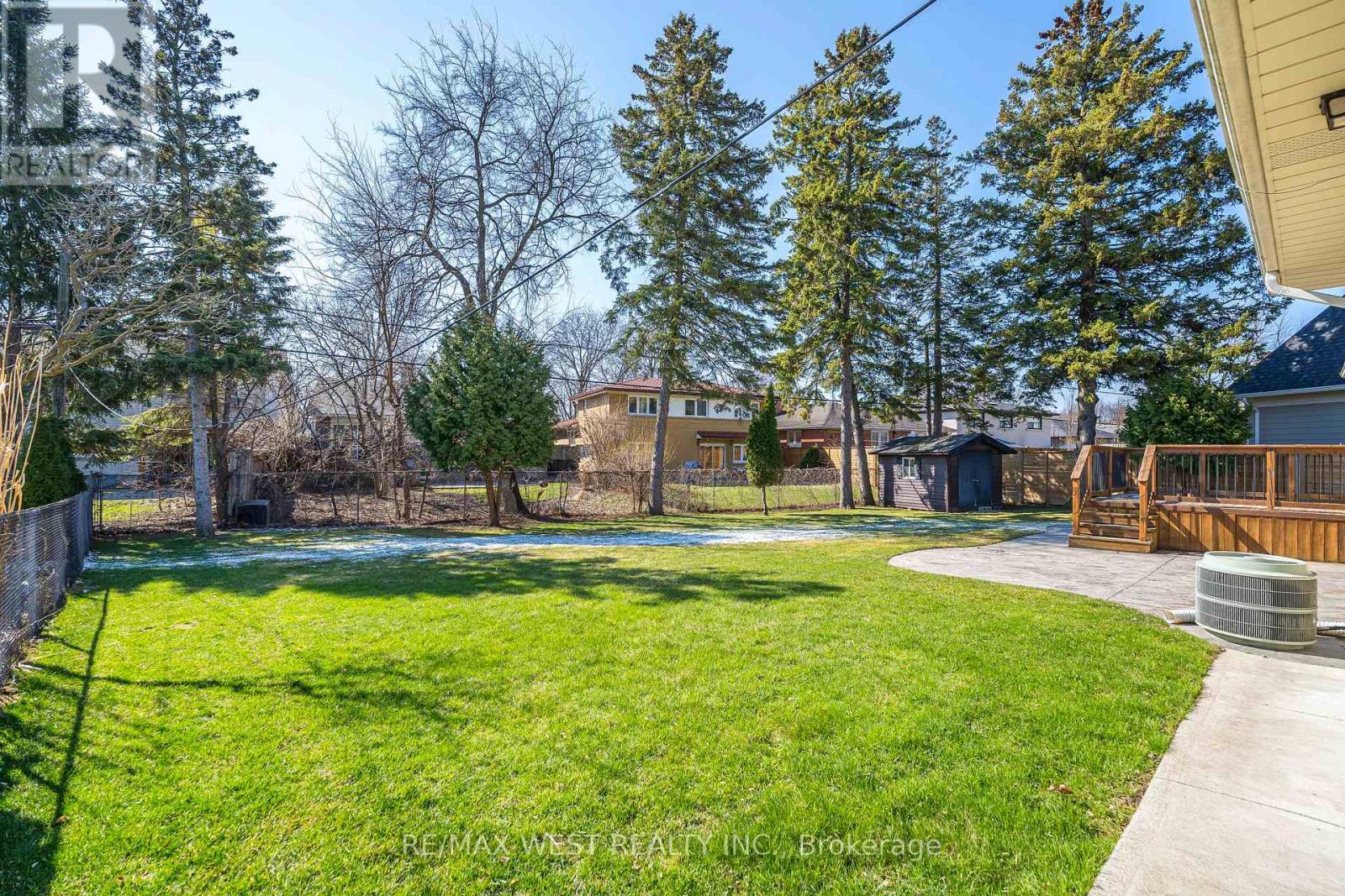 6 Prentice Court, Toronto, Ontario  M9P 1N2 - Photo 30 - W12974676