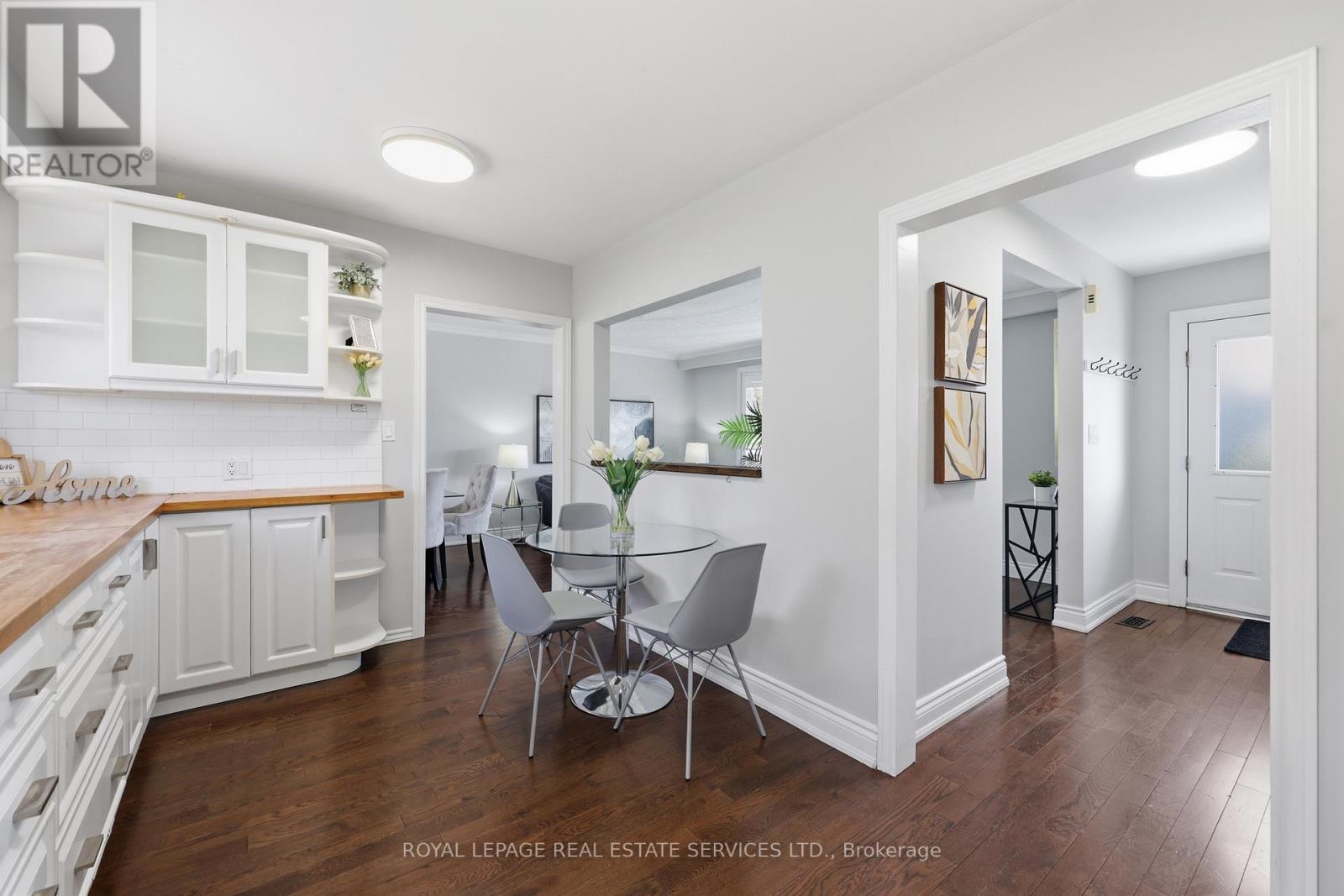 59 Sewell Drive, Oakville, Ontario  L6H 1C7 - Photo 15 - W12974712