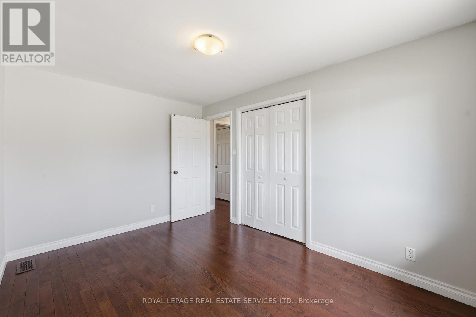 59 Sewell Drive, Oakville, Ontario  L6H 1C7 - Photo 20 - W12974712