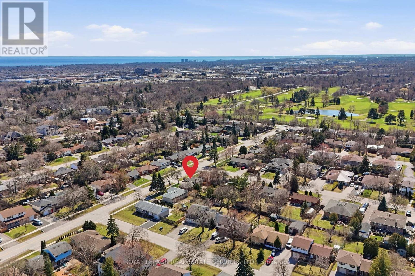 59 Sewell Drive, Oakville, Ontario  L6H 1C7 - Photo 4 - W12974712