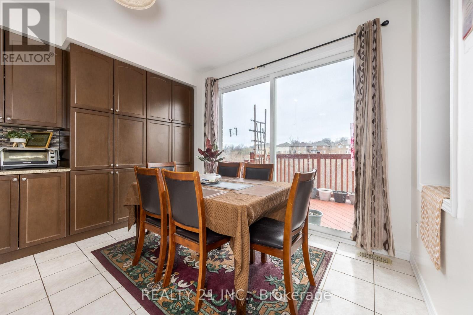 54 Tysonville Circle, Brampton, Ontario  L7A 4B1 - Photo 15 - W12974720