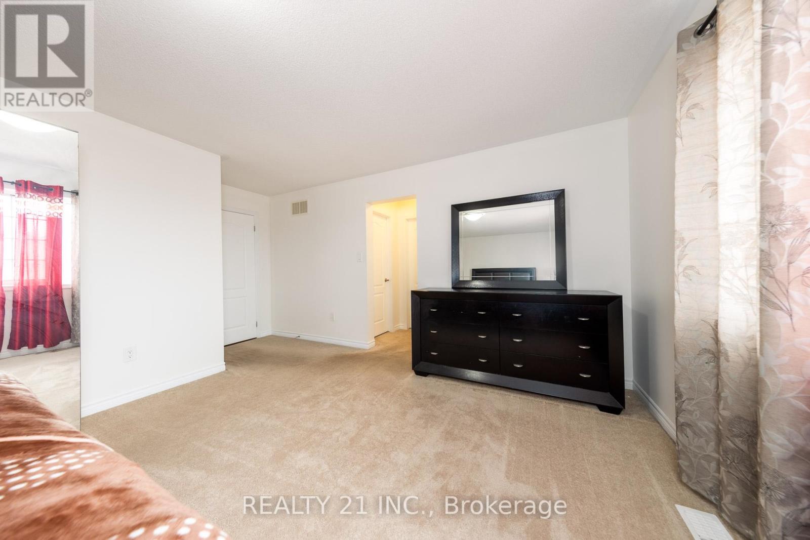 54 Tysonville Circle, Brampton, Ontario  L7A 4B1 - Photo 23 - W12974720