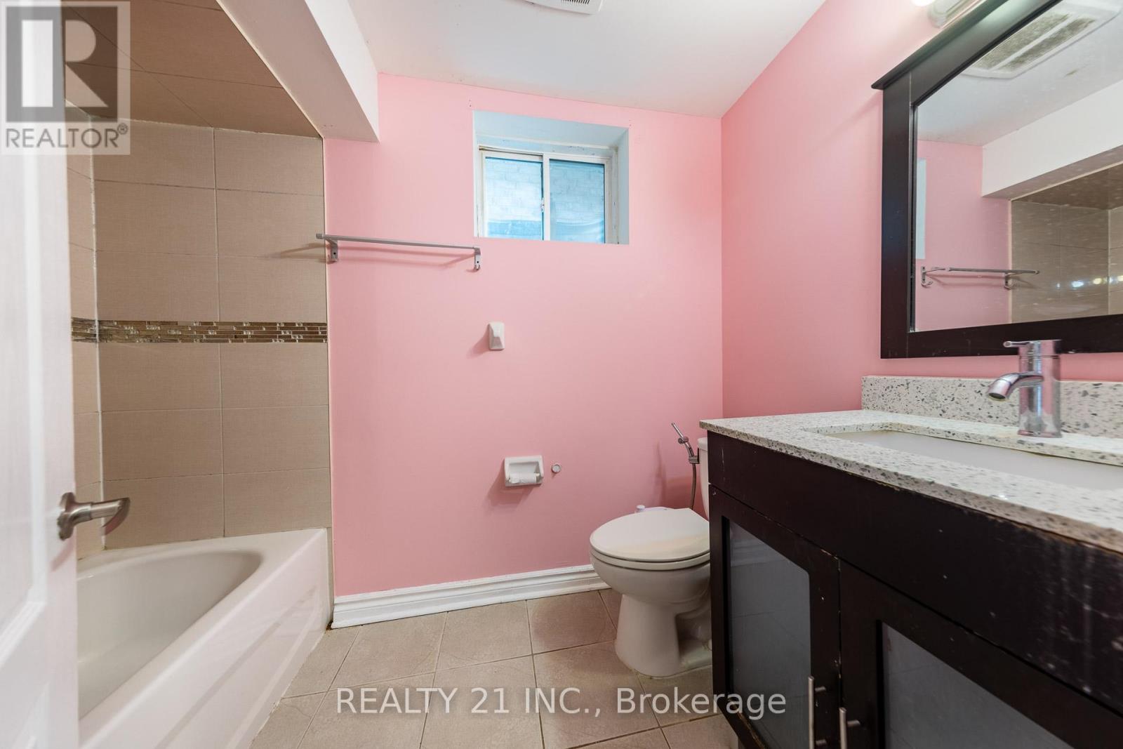 54 Tysonville Circle, Brampton, Ontario  L7A 4B1 - Photo 36 - W12974720