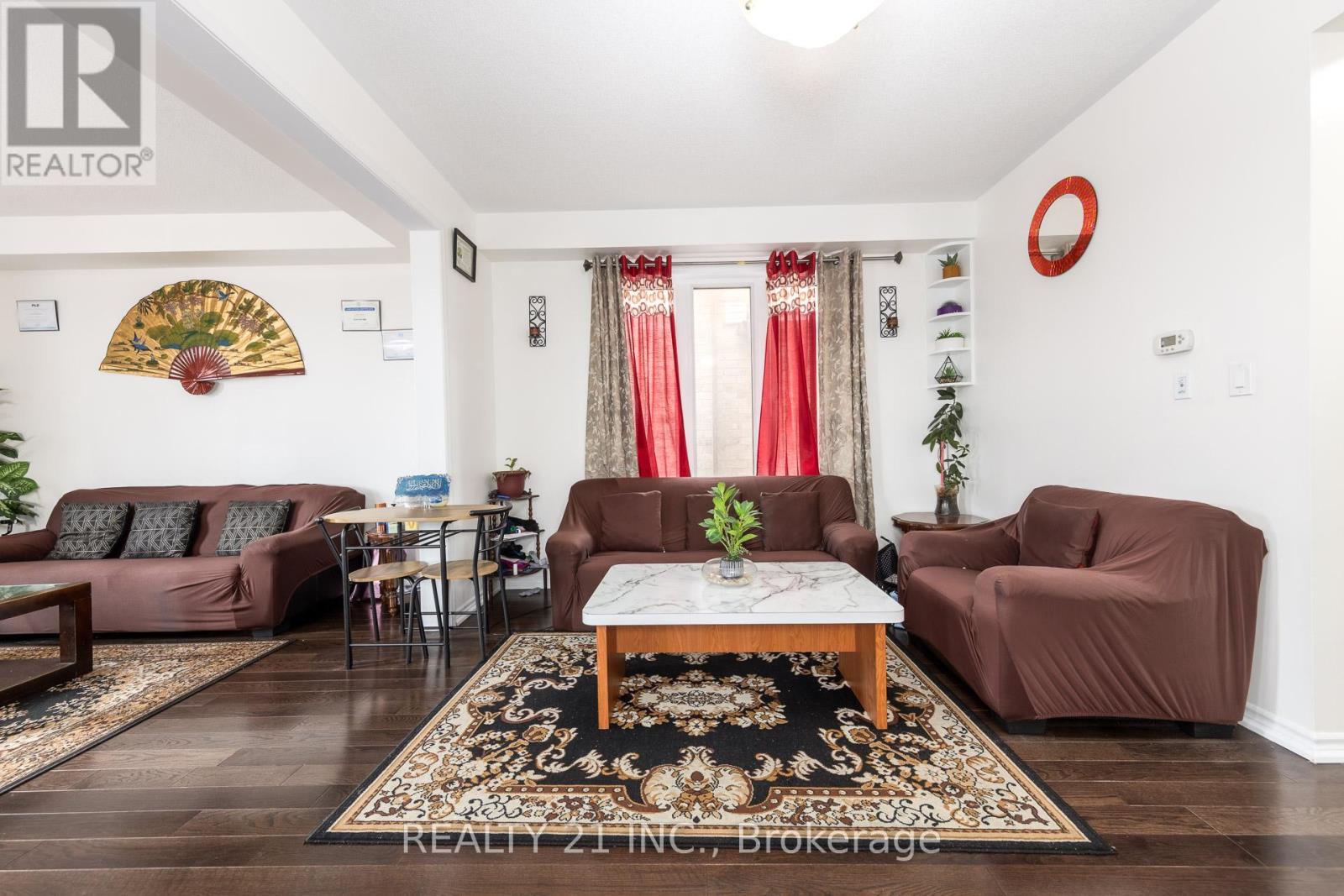 54 Tysonville Circle, Brampton, Ontario  L7A 4B1 - Photo 9 - W12974720