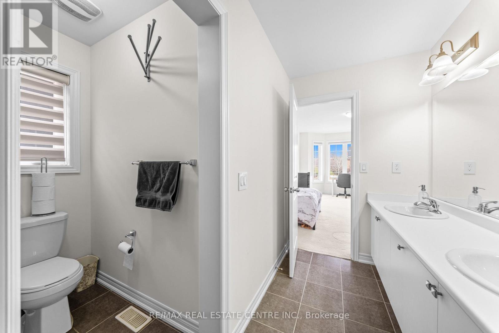 4 Monument Trail, Brampton, Ontario  L7A 4M8 - Photo 25 - W12974722