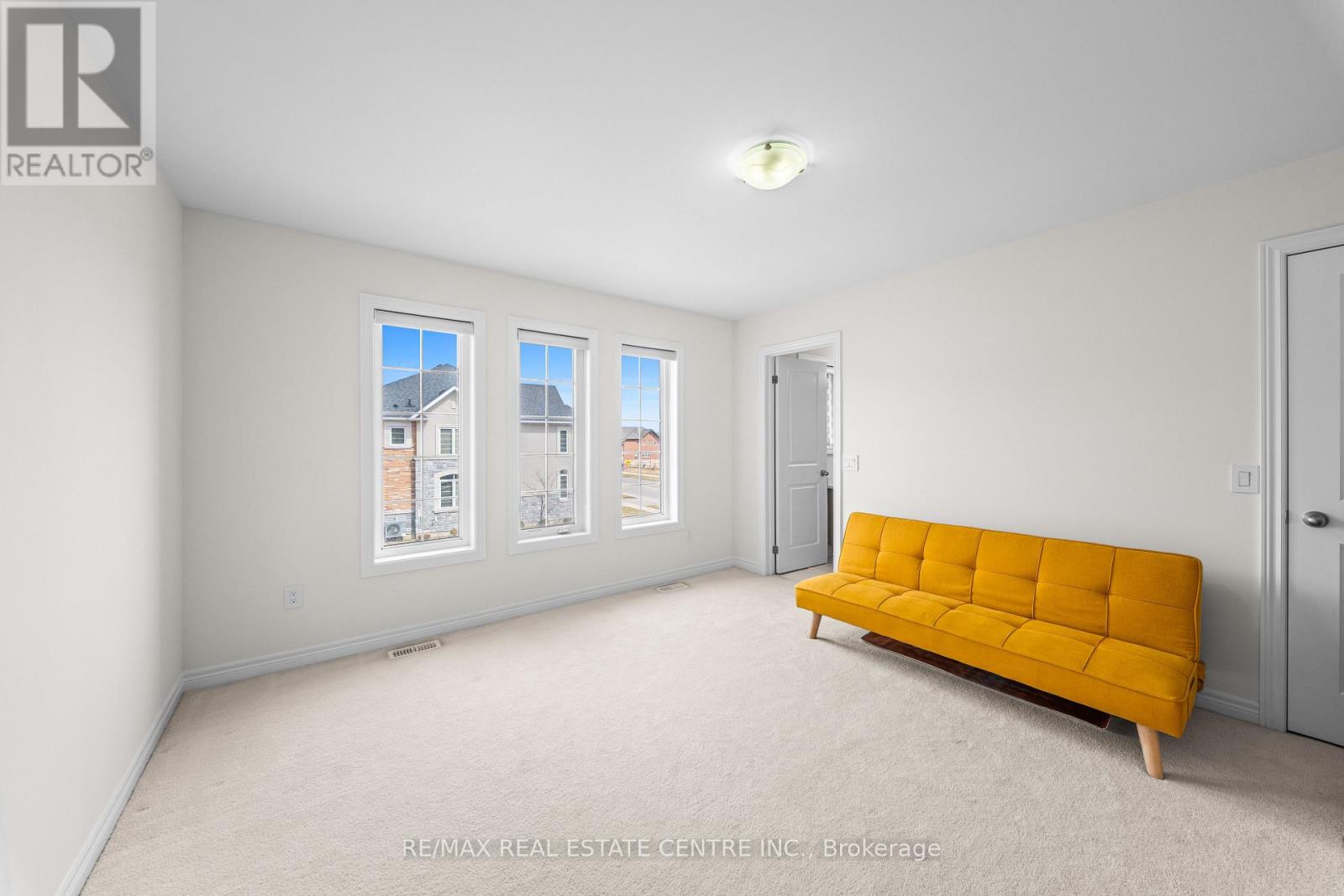 4 Monument Trail, Brampton, Ontario  L7A 4M8 - Photo 28 - W12974722