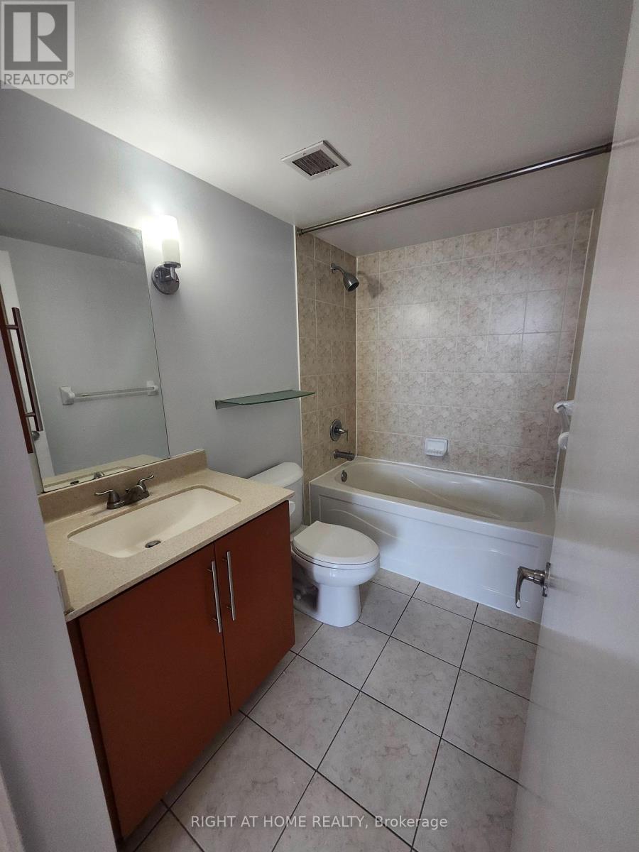 357 - 25 Viking Lane, Toronto, Ontario  M9B 0A1 - Photo 20 - W12974738