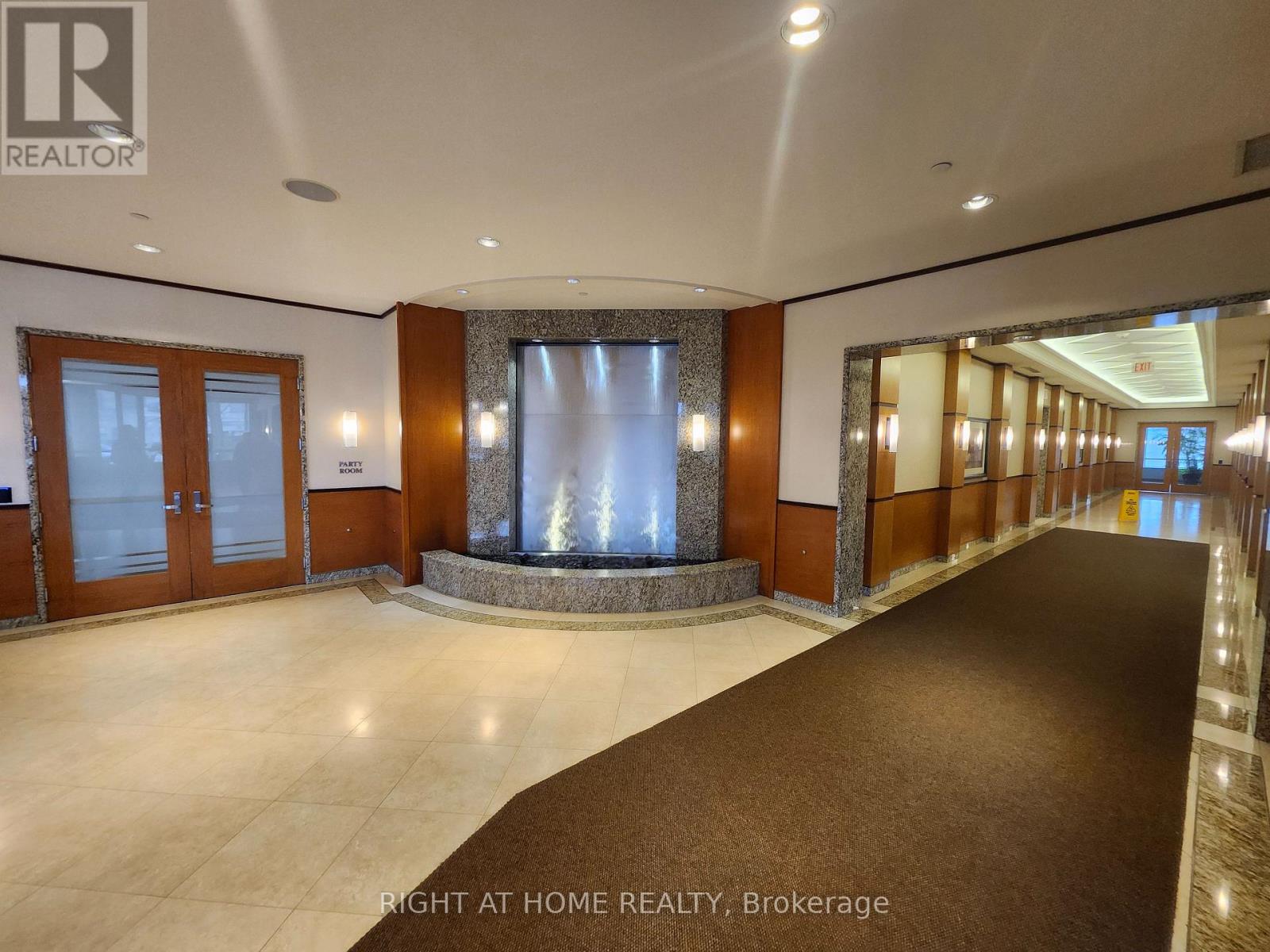 357 - 25 Viking Lane, Toronto, Ontario  M9B 0A1 - Photo 3 - W12974738