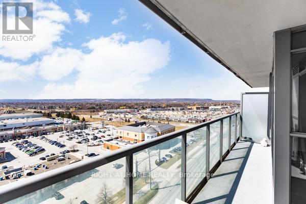 1405 - 1940 Ironstone Drive, Burlington, Ontario  L7L 0E4 - Photo 27 - W12974742