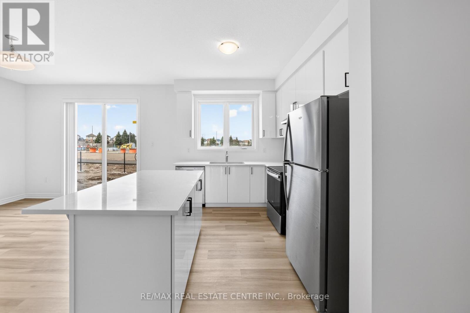 182 Stamson Street, Kitchener, Ontario  N2E 4C7 - Photo 12 - X12974674