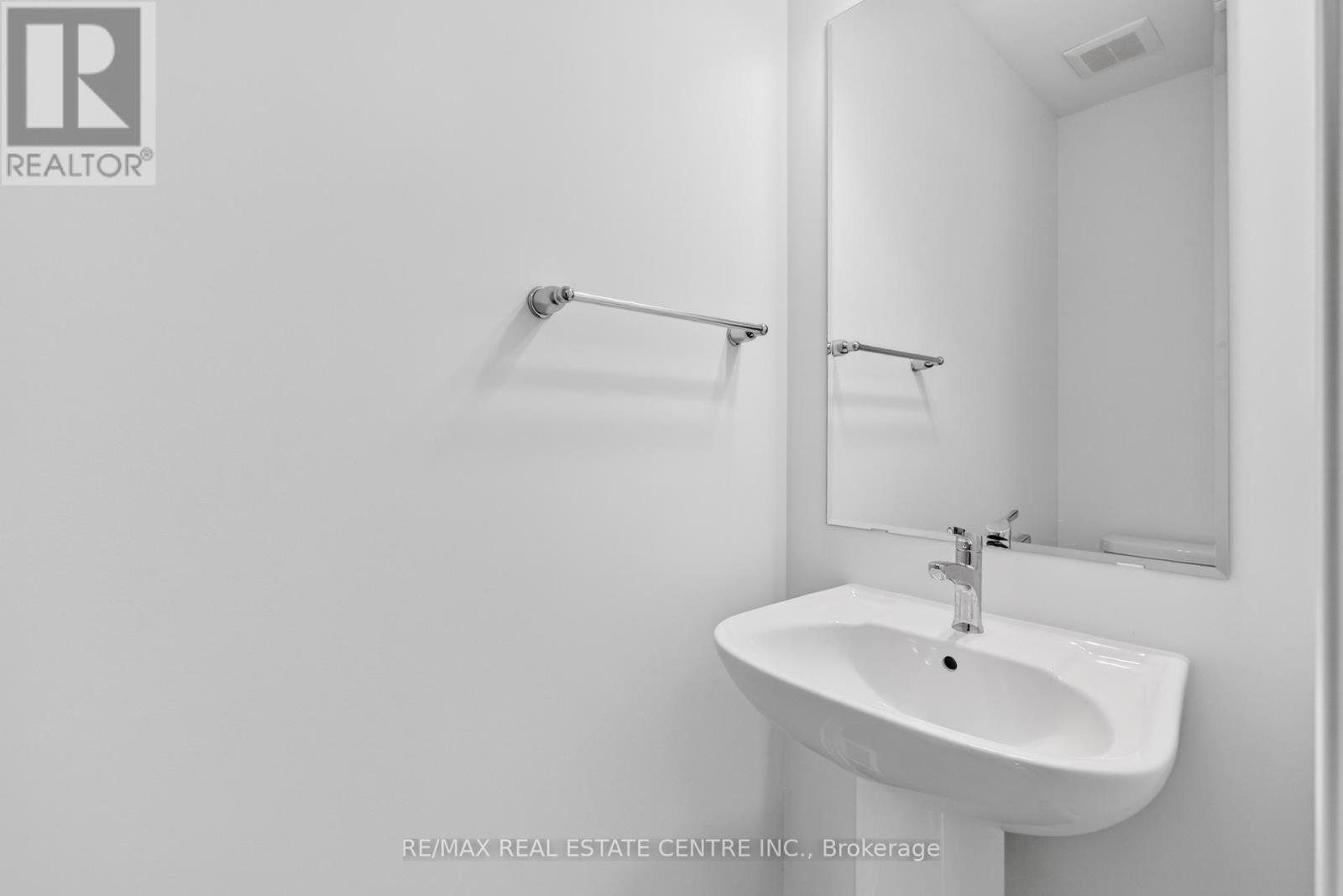 182 Stamson Street, Kitchener, Ontario  N2E 4C7 - Photo 27 - X12974674