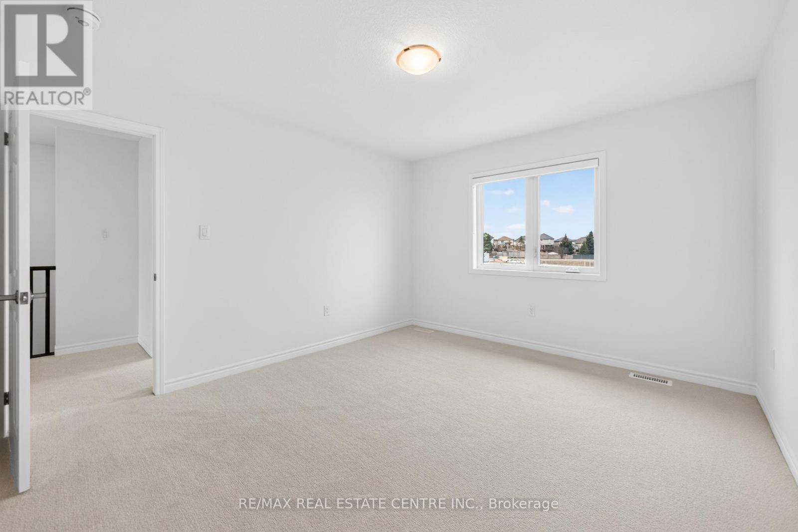 182 Stamson Street, Kitchener, Ontario  N2E 4C7 - Photo 35 - X12974674