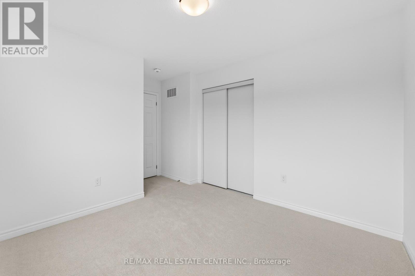 182 Stamson Street, Kitchener, Ontario  N2E 4C7 - Photo 41 - X12974674