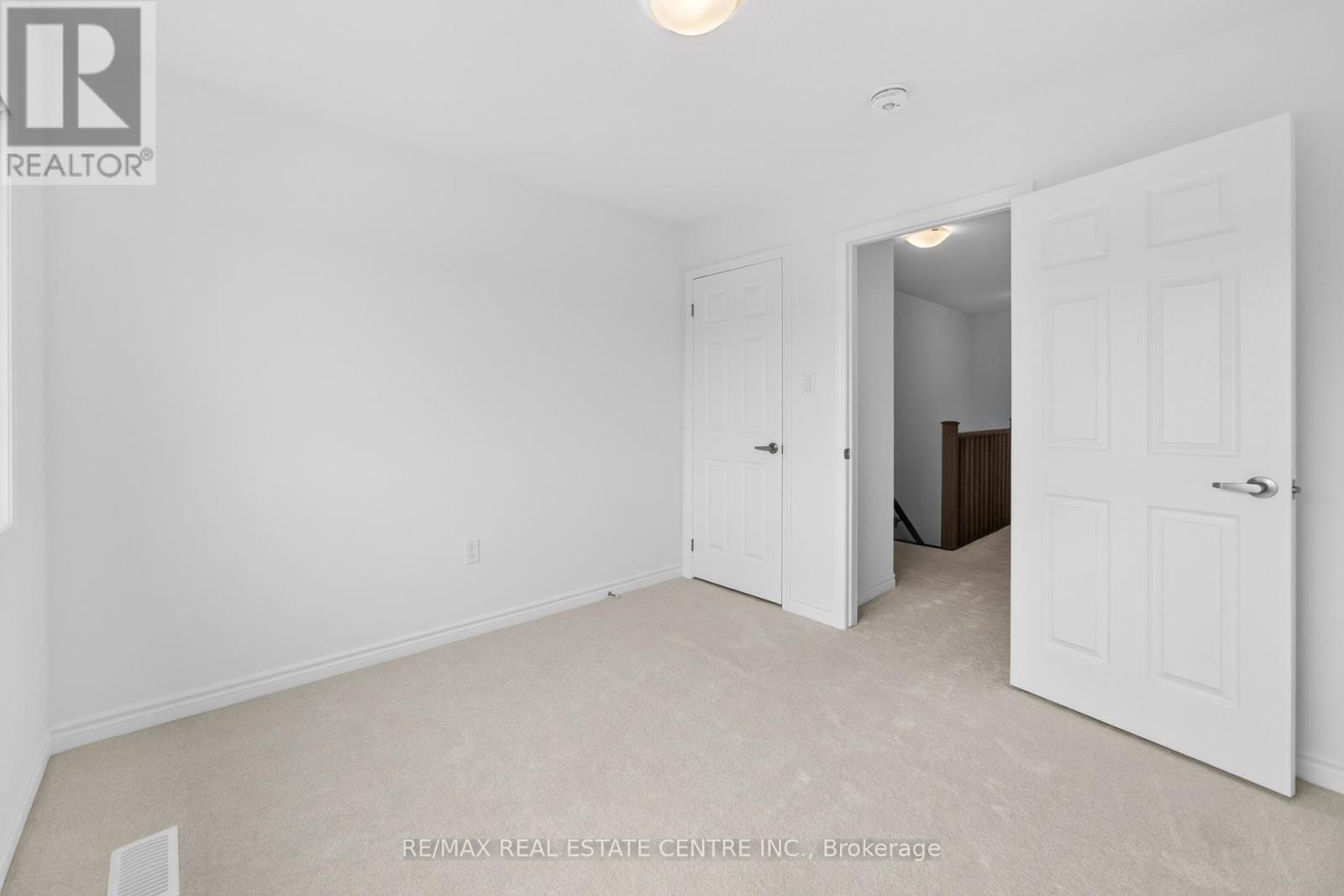 182 Stamson Street, Kitchener, Ontario  N2E 4C7 - Photo 43 - X12974674