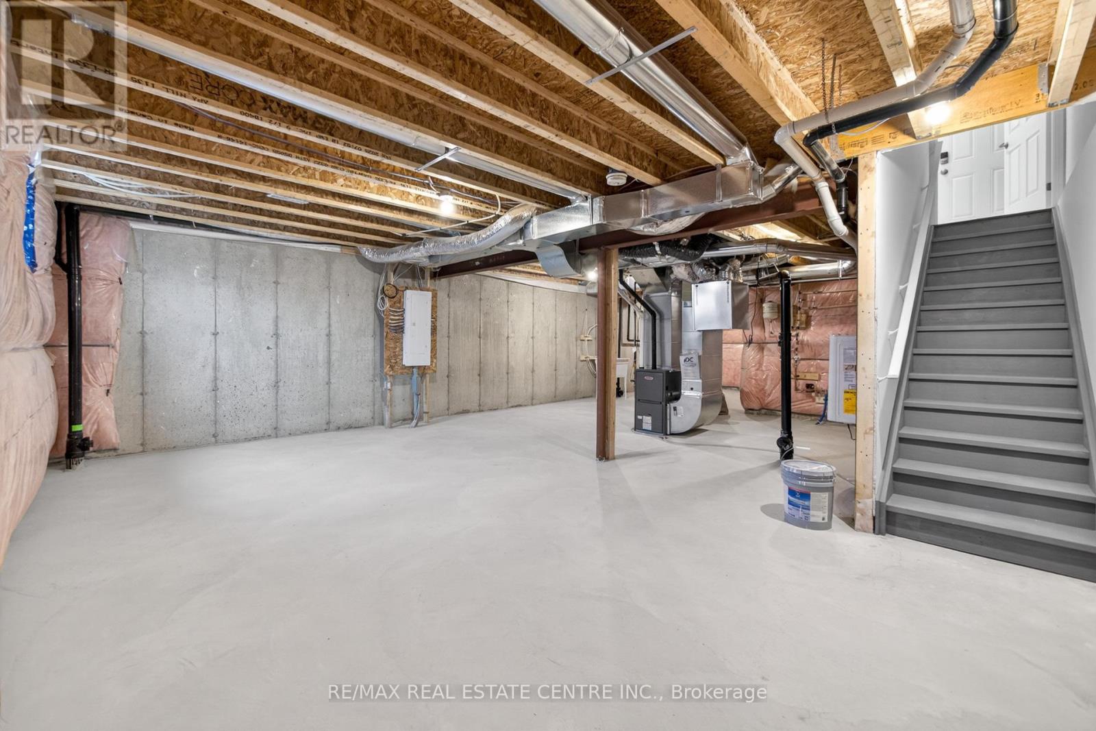 182 Stamson Street, Kitchener, Ontario  N2E 4C7 - Photo 47 - X12974674