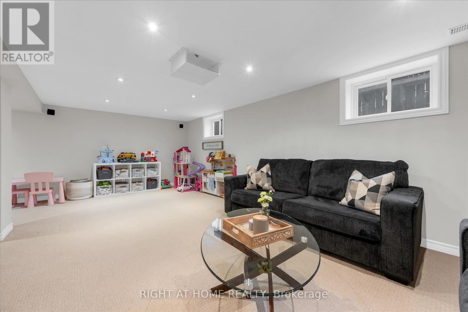 74 Glenview Drive, Hamilton, Ontario  L8G 2L6 - Photo 31 - X12974682