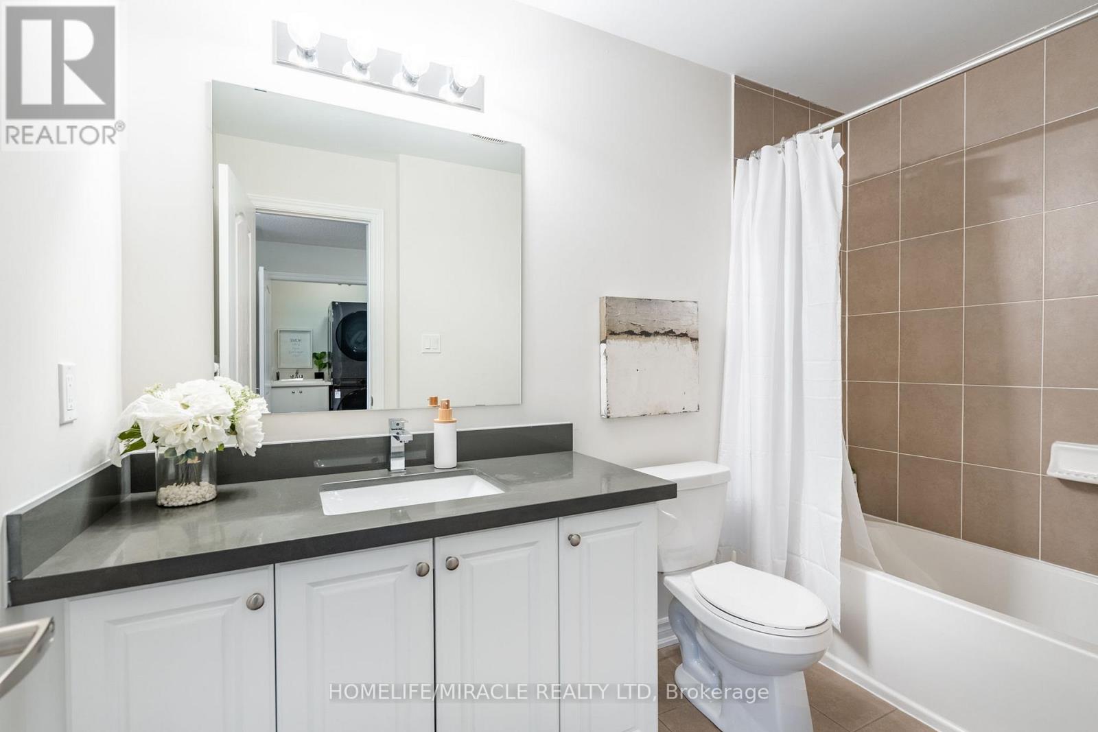 99 Baker Street, Thorold, Ontario  L2V 3P4 - Photo 17 - X12974740