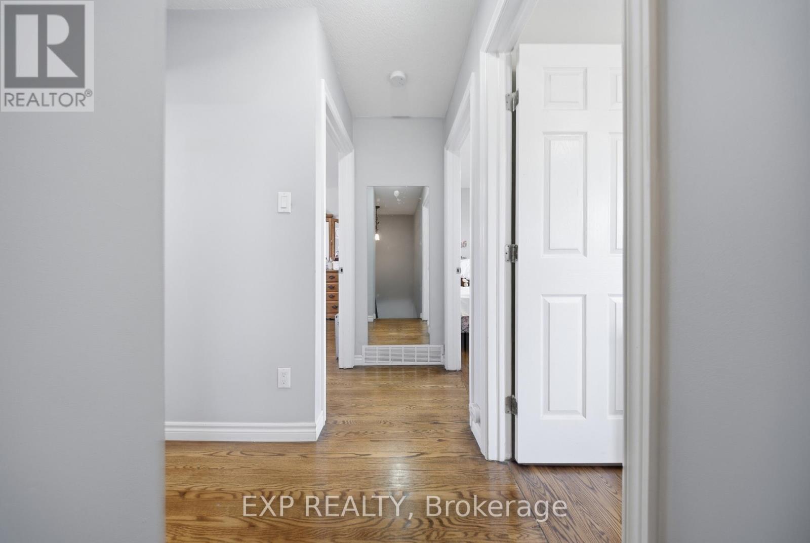 217 St Andrews Drive, Hamilton, Ontario  L8K 5K2 - Photo 16 - X12974774