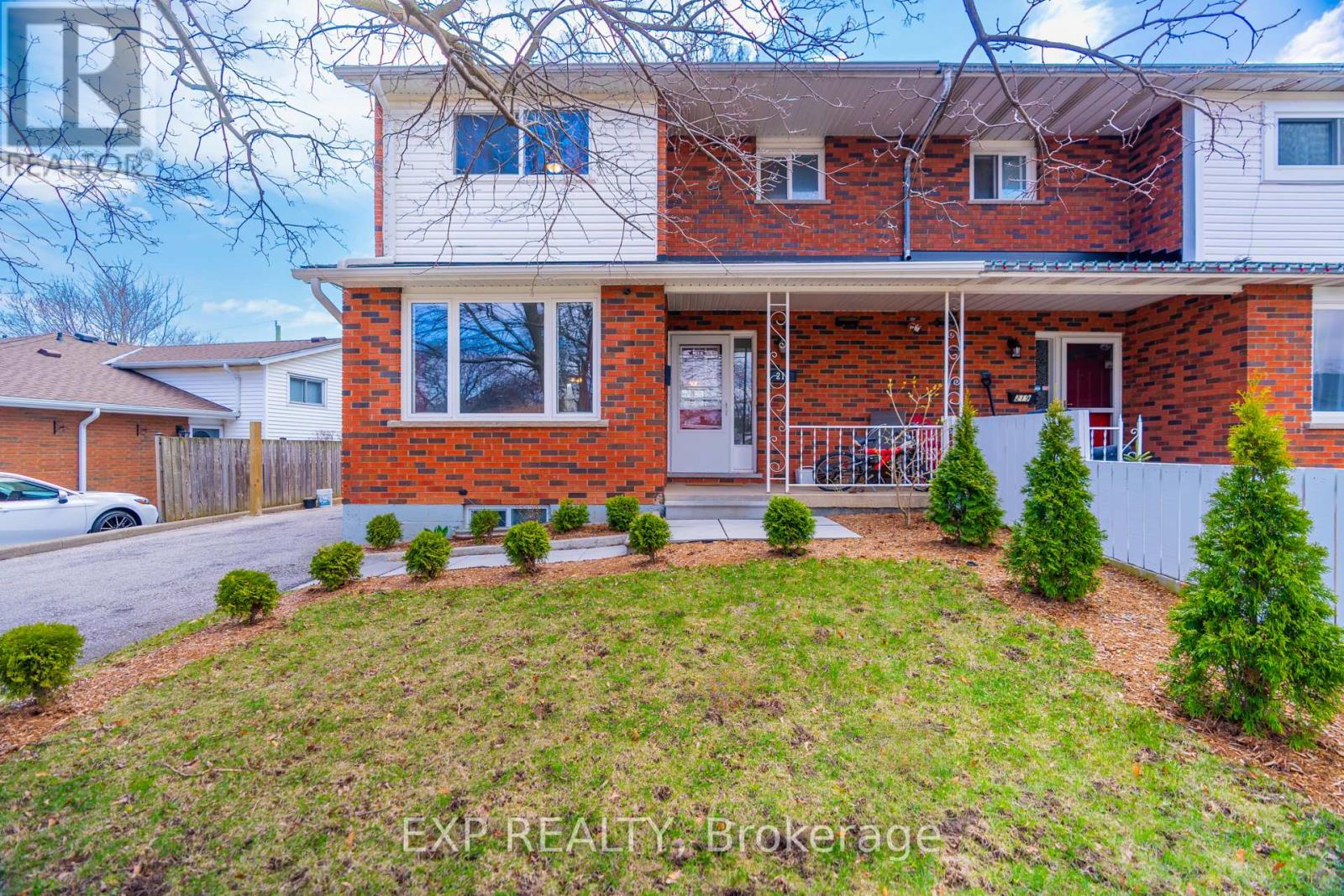 217 St Andrews Drive, Hamilton, Ontario  L8K 5K2 - Photo 6 - X12974774