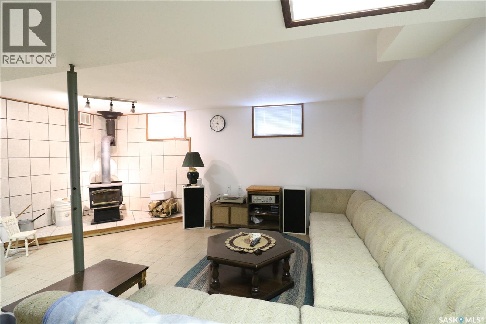 2355 Wallace Street, Regina, Saskatchewan  S4N 4B1 - Photo 13 - SK032413