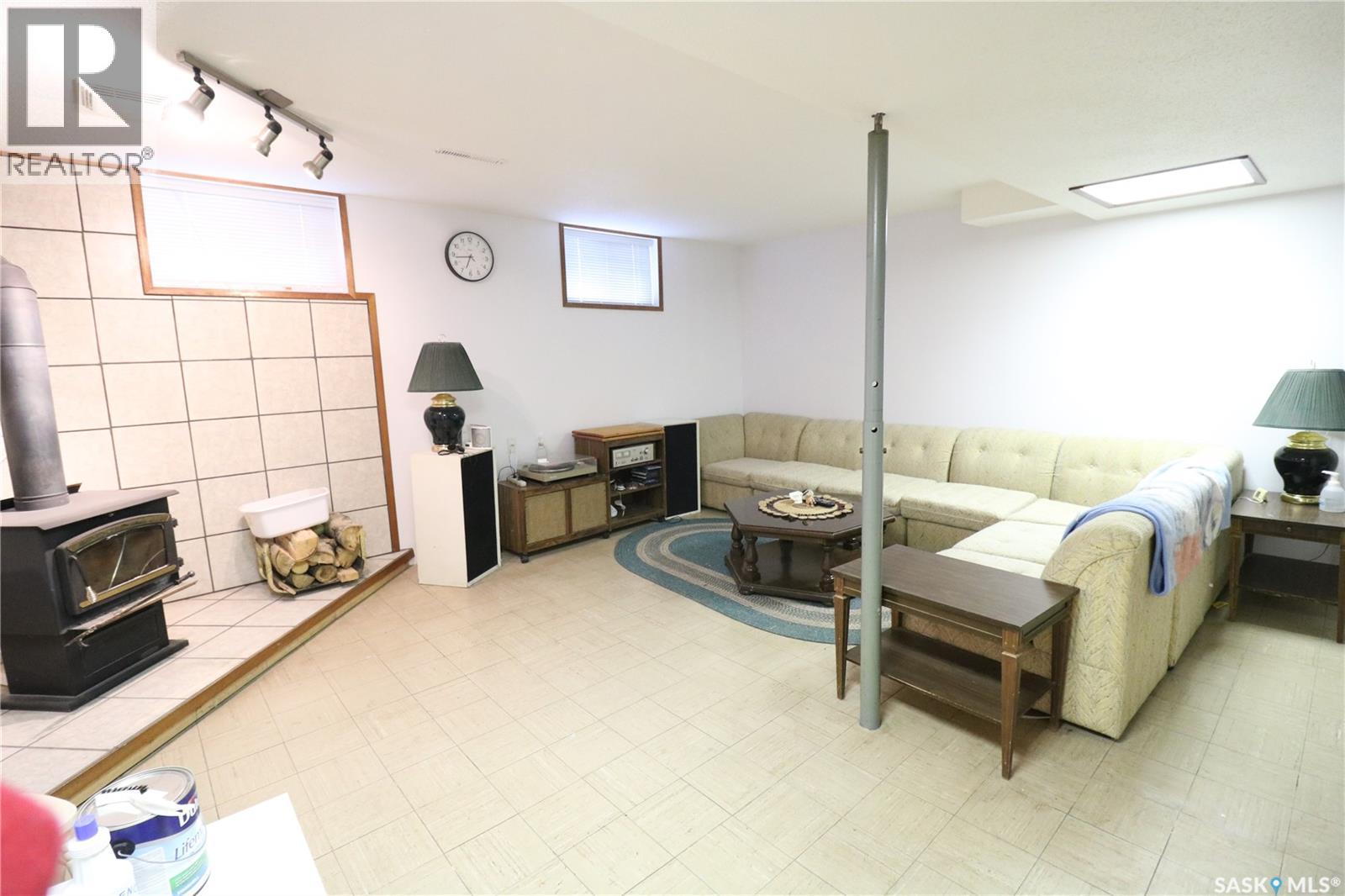 2355 Wallace Street, Regina, Saskatchewan  S4N 4B1 - Photo 14 - SK032413