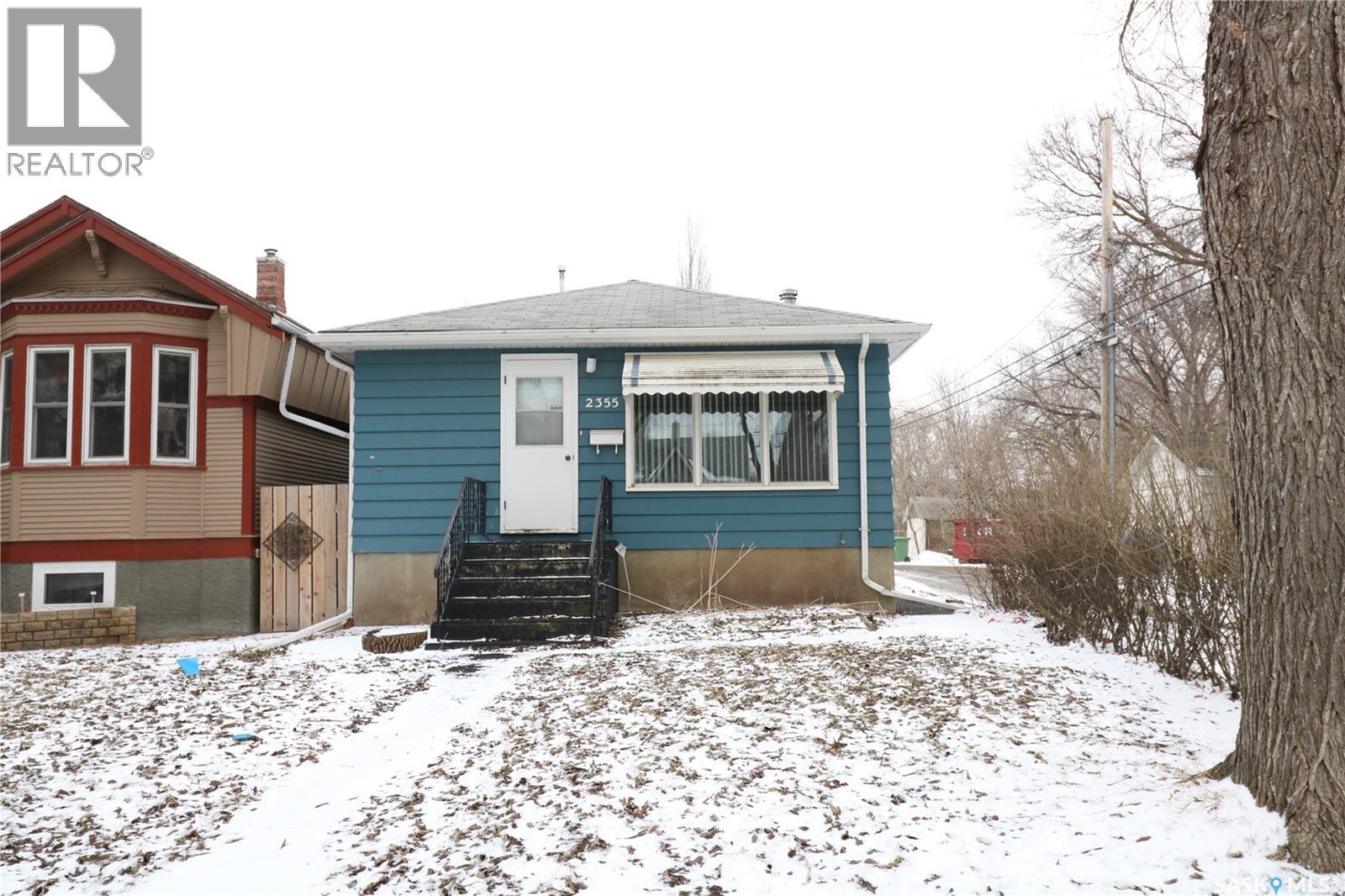 2355 Wallace Street, Regina, Saskatchewan  S4N 4B1 - Photo 2 - SK032413