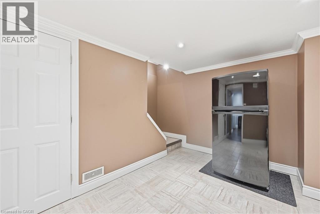 62 Terrace Drive, Dundas, Ontario  L9H 3X2 - Photo 37 - 40818537